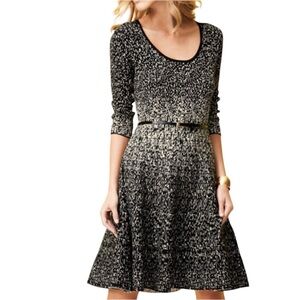 Carmen Marc Valvo Sheath Dress Size medium.